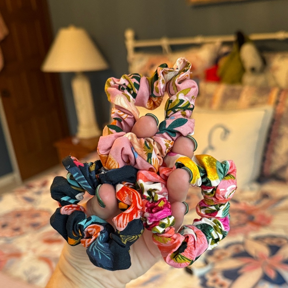 Set of 3 Floral Hair Scrunchies